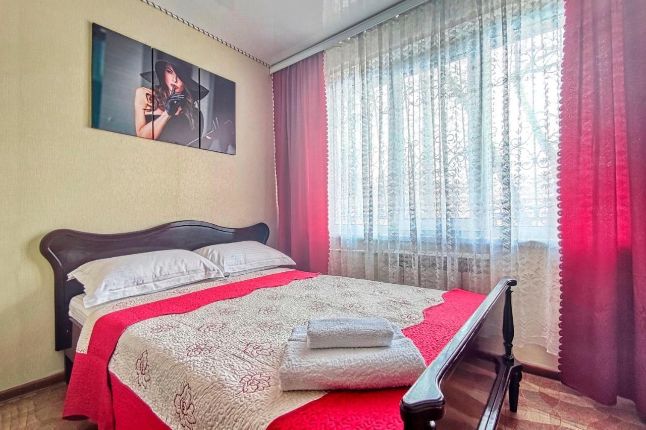 Апартаменты В Микрорайоне Орбита-2, 4 Almaty Exterior foto